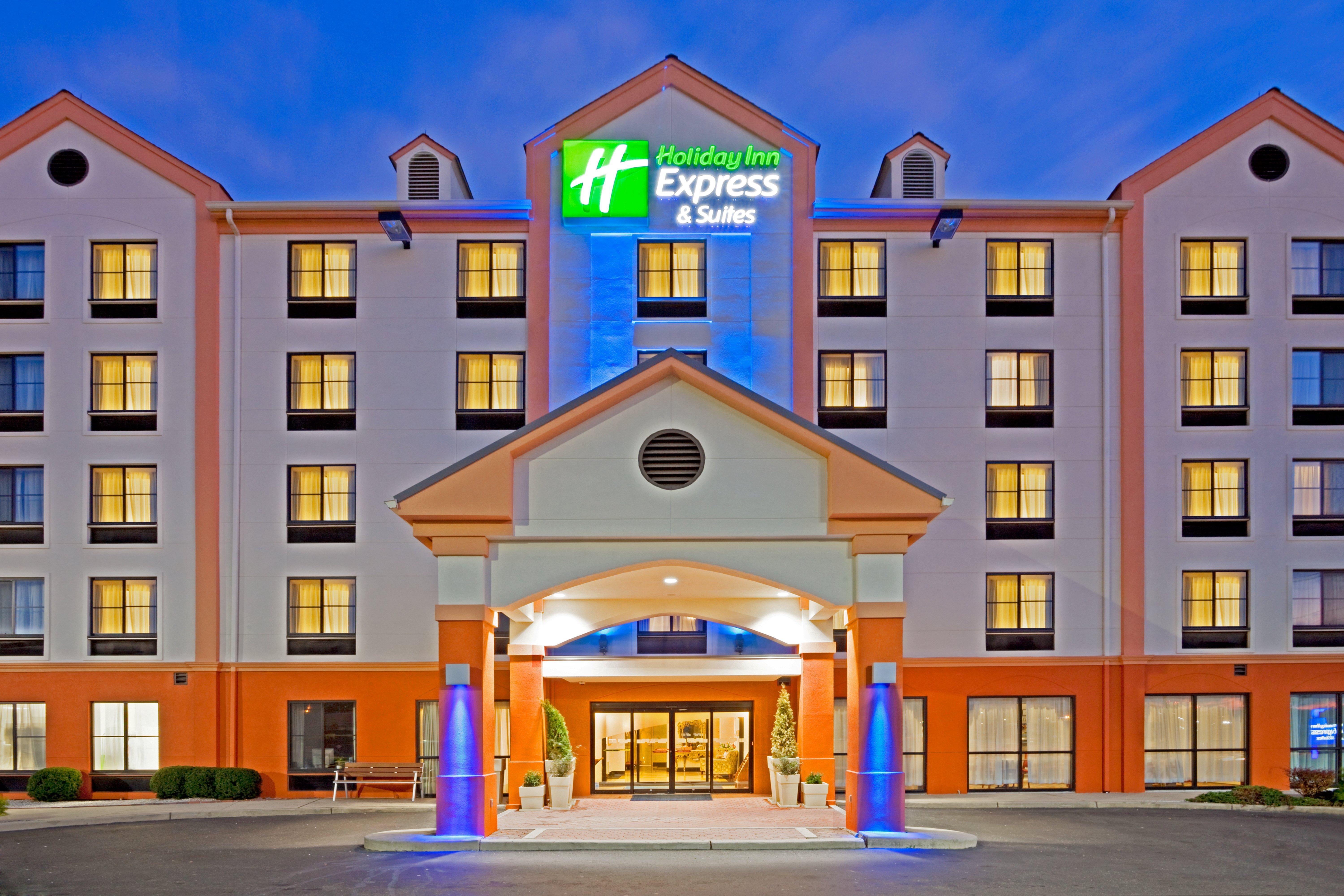 קרלסטד Holiday Inn Express Hotel & Suites Meadowlands Area By Ihg מראה חיצוני תמונה