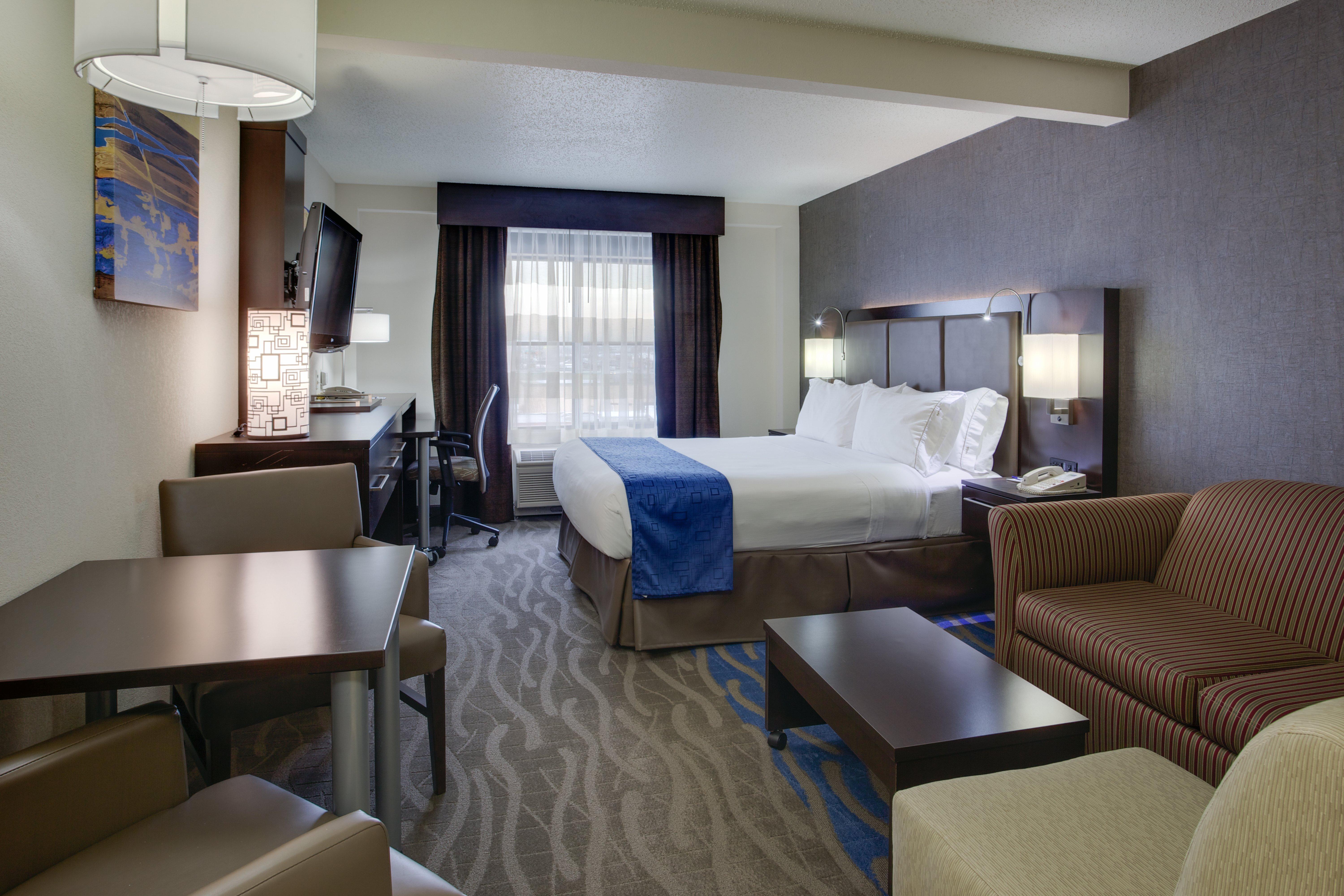 קרלסטד Holiday Inn Express Hotel & Suites Meadowlands Area By Ihg מראה חיצוני תמונה